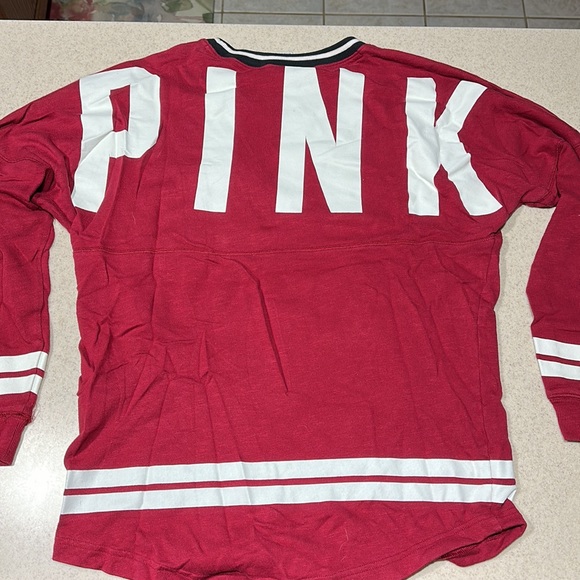Victoria’s Secret PINK shirt - Picture 2 of 3